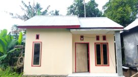 Rumah Pdt Ellen Bauews Tuakali yang baru dibedah oleh WBI Maluku utara