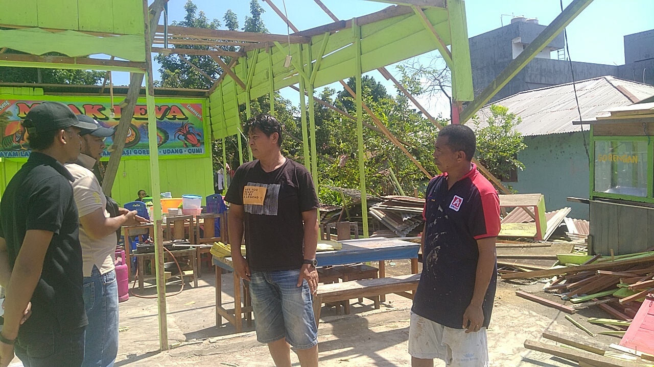 LBH Rakyat Halut, Kutuk ulah Preman Pembongkaran rumah dan warung warga di Desa Wosia. 2 WhatsApp Image 2025 05 09 at 19.29.41 1