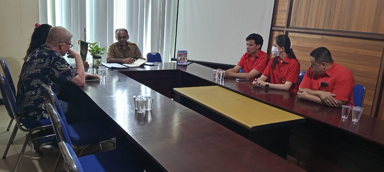 Yuditya Manello sampaikan Terima kasih ke PT Sumber Jaya Adi Perkasa dan Disnakertrans Halut, Mediasi berjalan Sangat baik 2 WhatsApp Image 2025 05 21 at 16.05.50