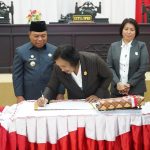Pimpin Paripurna KUA-PPAS 2027, Ketua DPRD Halut Cristina Lesnussa Tegaskan Target Pembahasan Tepat Waktu